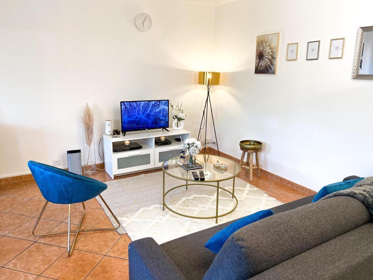 Luxueux Appartement Evry Centre - Parking - Rer A 10 Min Courcouronnes Exterior photo